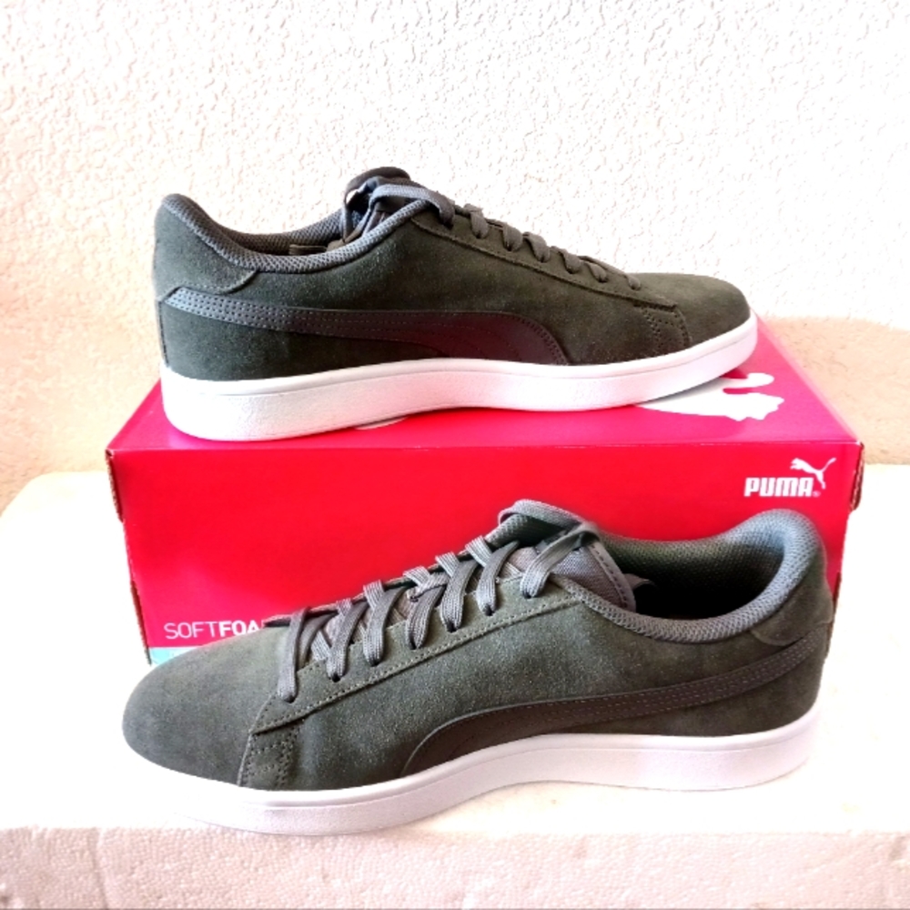 Puma - Picture 4 of 4